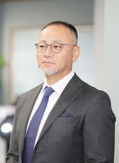 皆さまに笑顔で喜んでいただけるように 代表取締役 日種 崇雄